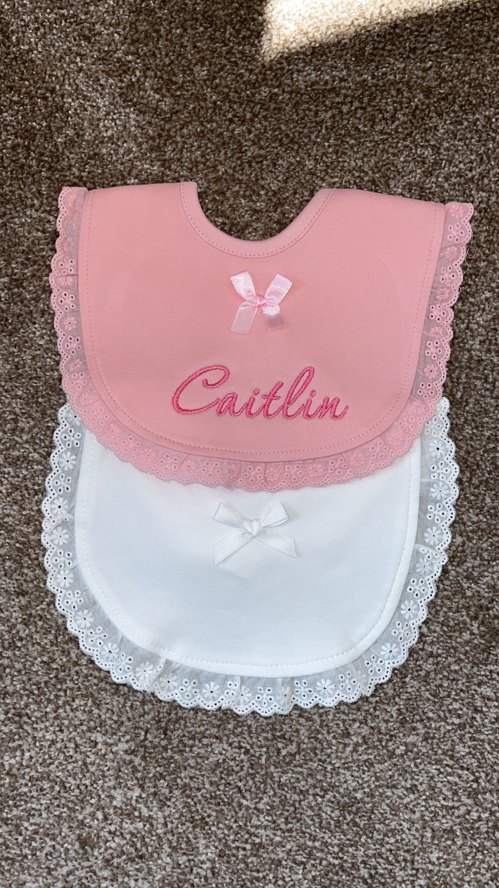 Scalloped Trim Bib with Bow