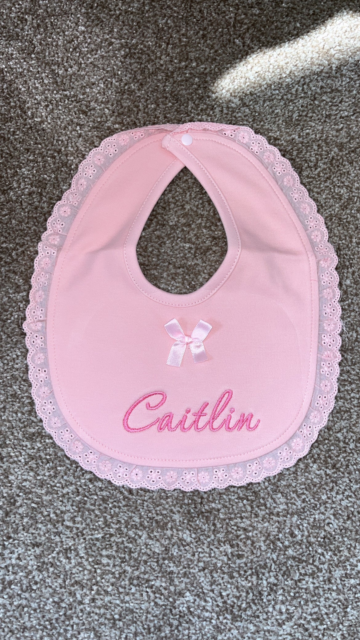 Scalloped Trim Bib with Bow