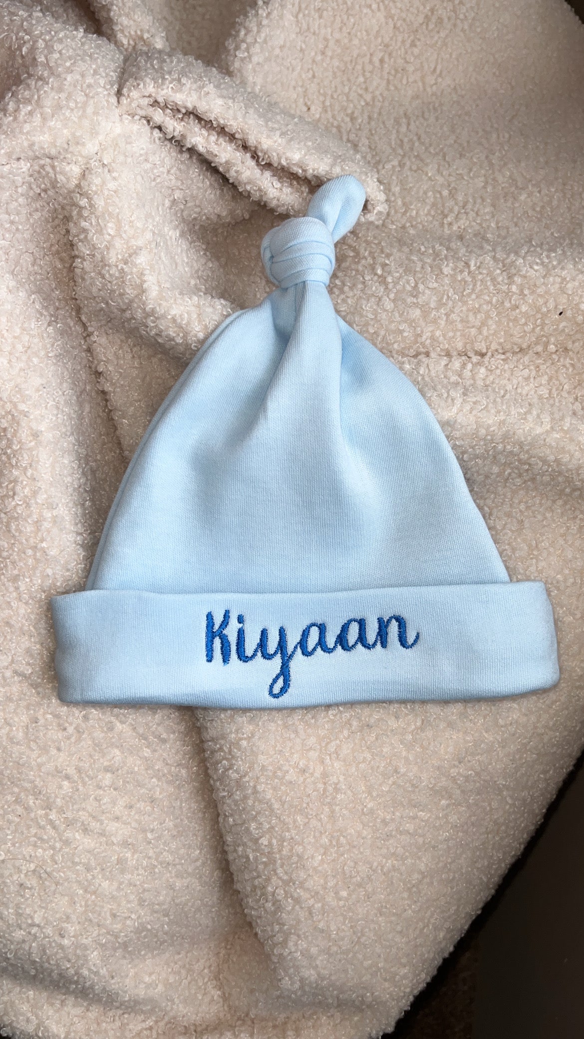 Newborn Knotty Hat